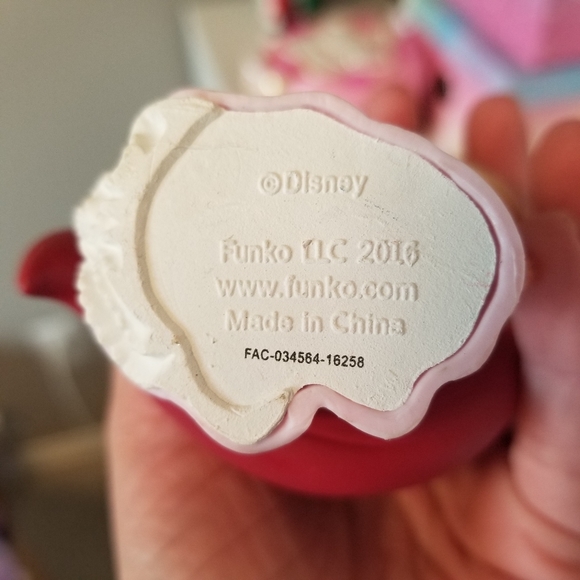 Ariel The Little Mermaid Funko Pop Vinyl Figure - Picture 3 of 3